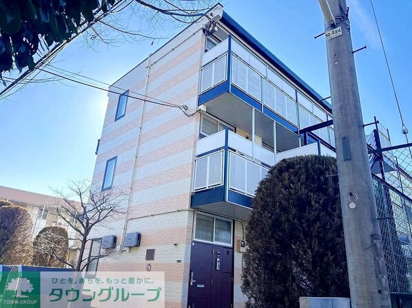 レオパレスエルパセオIIIの物件外観写真